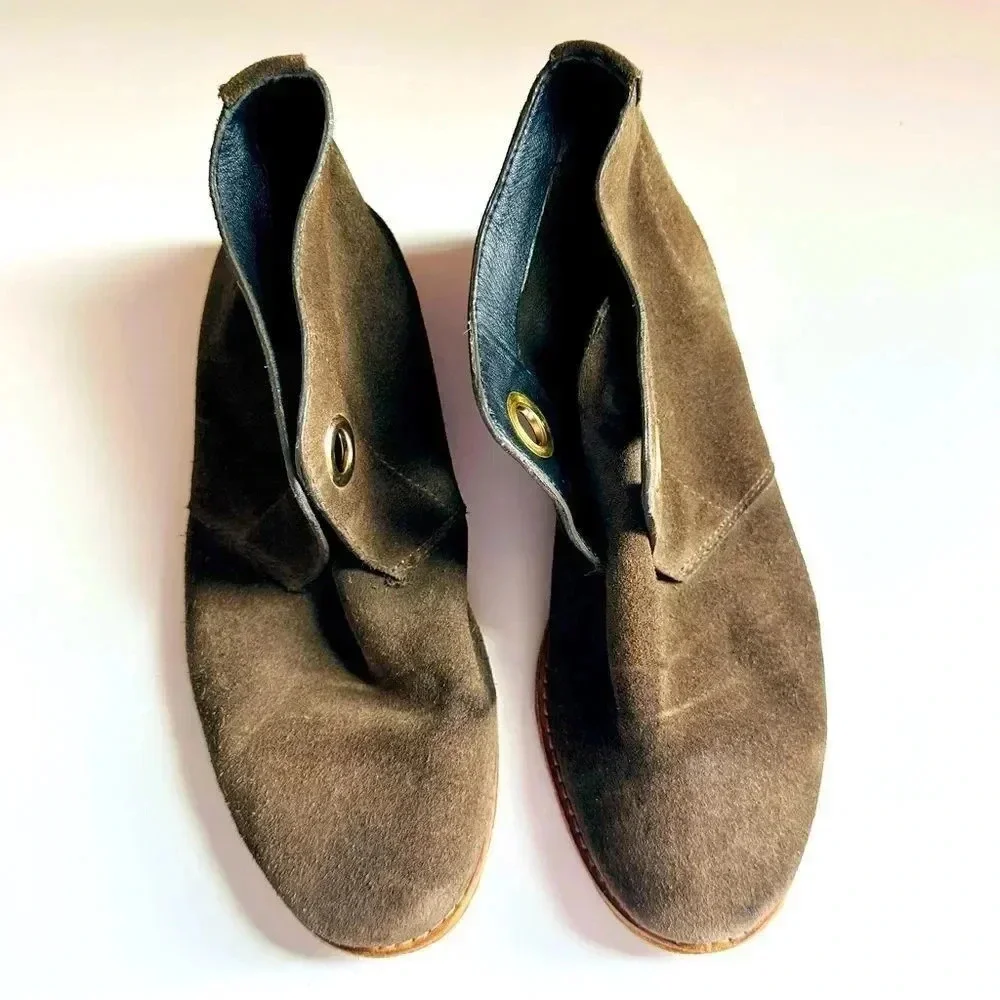 NWOT Kate Spade Barrow Chukka in Suede Olive Green Ankle Booties